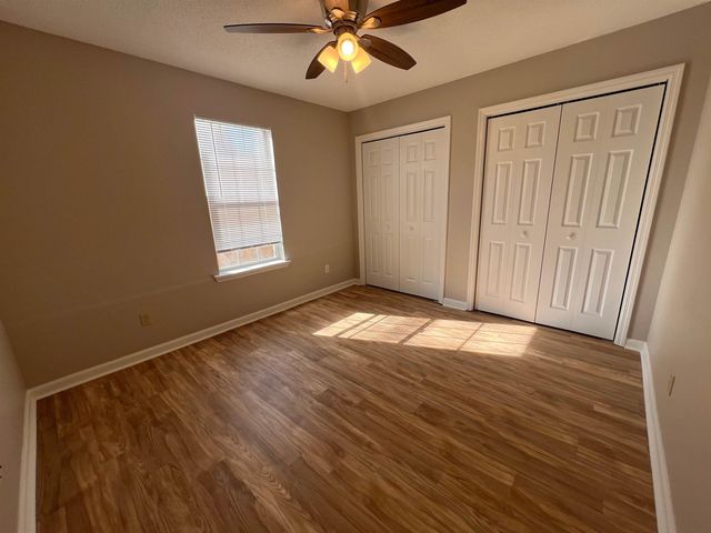 1949 Rob Way, Tallahassee, FL 32303