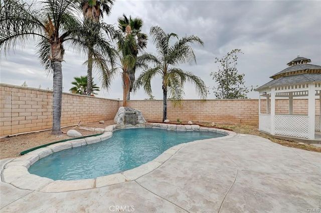 1113 Pampas Circle, Corona, CA 92881