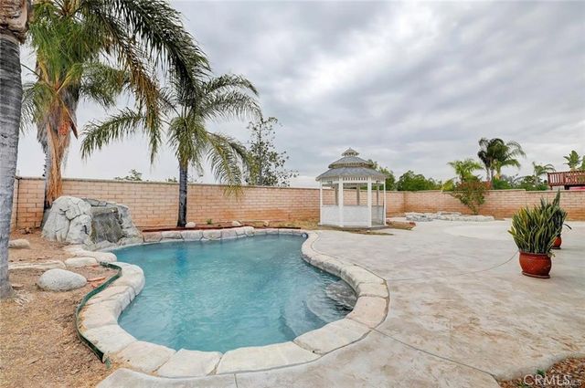 1113 Pampas Circle, Corona, CA 92881