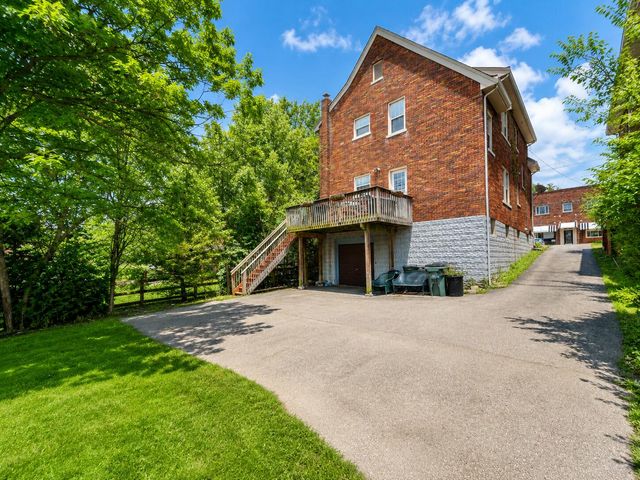 831 N Ft Thomas Avenue, Fort Thomas, KY 41075