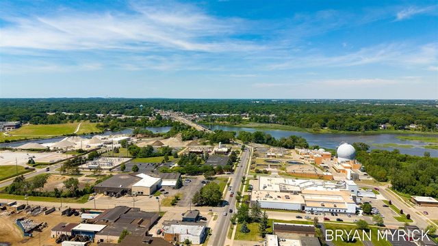 159 S River Avenue 505, Holland, MI 49423
