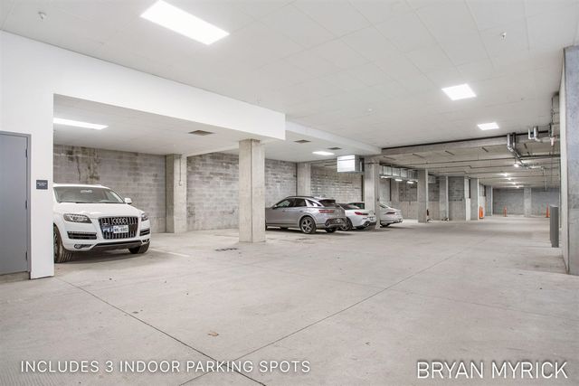 159 S River Avenue 505, Holland, MI 49423
