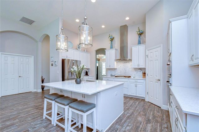 6335 KNOB TREE DRIVE, Lithia, FL 33547