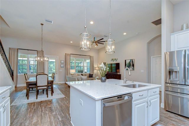 6335 KNOB TREE DRIVE, Lithia, FL 33547