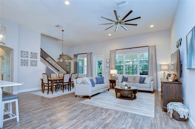 6335 KNOB TREE DRIVE, Lithia, FL 33547