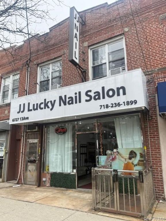 6727 13th Avenue, Brooklyn, NY 11219