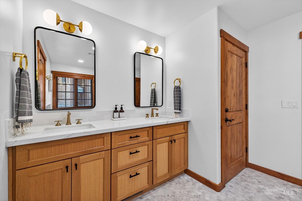 21 Rock Creek Court, Donnelly, ID 83615 photo 26