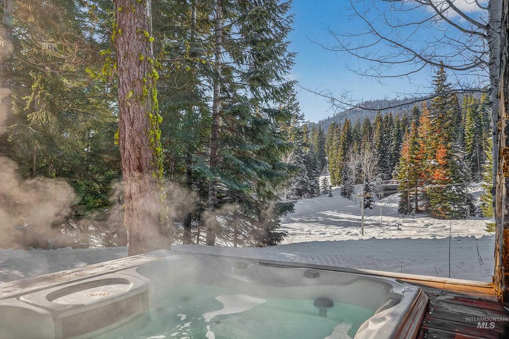 21 Rock Creek Court, Donnelly, ID 83615 photo 41