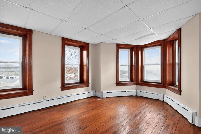 411 SWAMP PIKE, Schwenksville, PA 19473