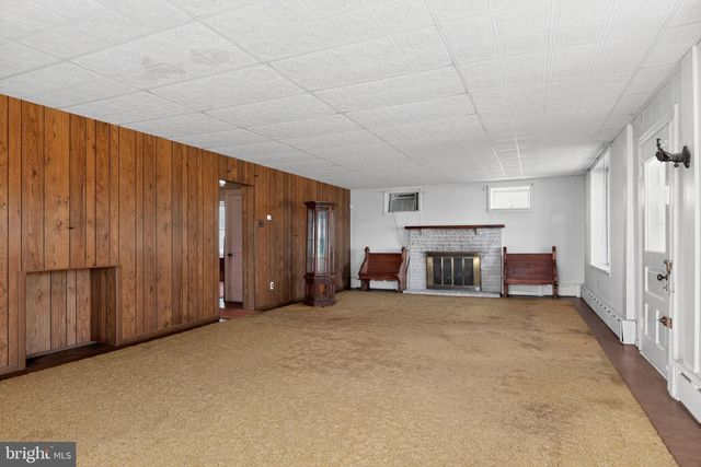 411 SWAMP PIKE, Schwenksville, PA 19473