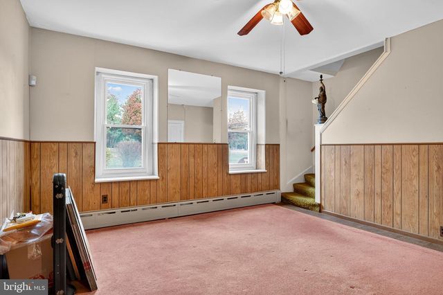 411 SWAMP PIKE, Schwenksville, PA 19473