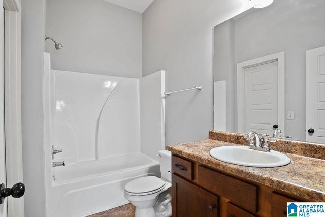 237 THE HEIGHTS DRIVE, Calera, AL 35040