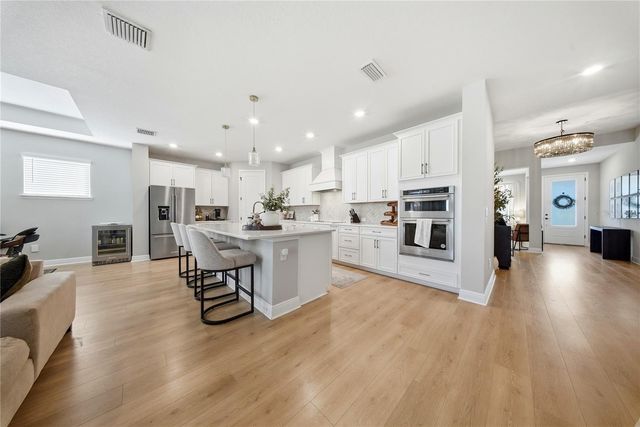 31605 WESTBURY ESTATES AVENUE, Wesley Chapel, FL 33545