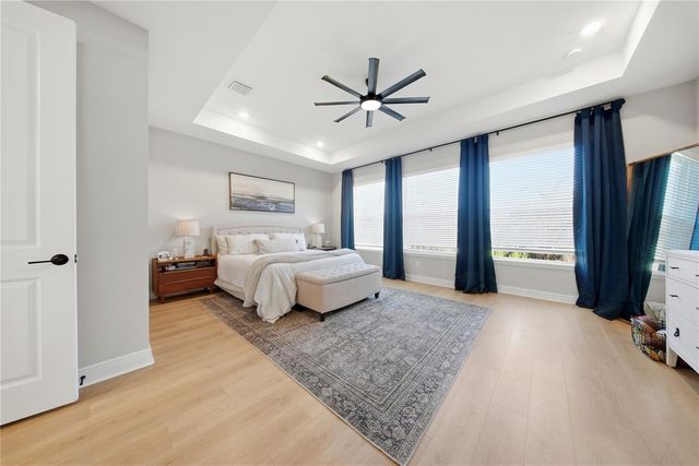 31605 WESTBURY ESTATES AVENUE, Wesley Chapel, FL 33545