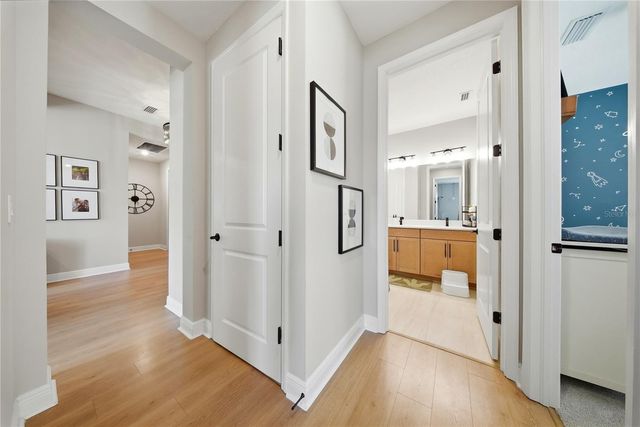 31605 WESTBURY ESTATES AVENUE, Wesley Chapel, FL 33545