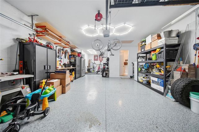 31605 WESTBURY ESTATES AVENUE, Wesley Chapel, FL 33545