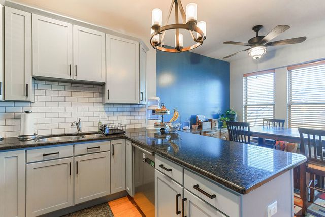 6600 S KENWOOD Avenue 1, Chicago, IL 60637