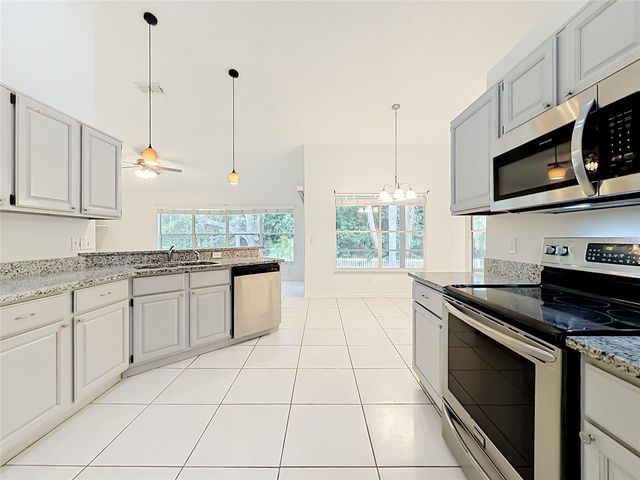 10719 FAIRHAVEN WAY, Orlando, FL 32825