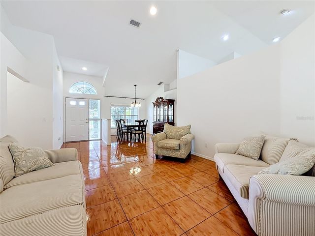 10719 FAIRHAVEN WAY, Orlando, FL 32825
