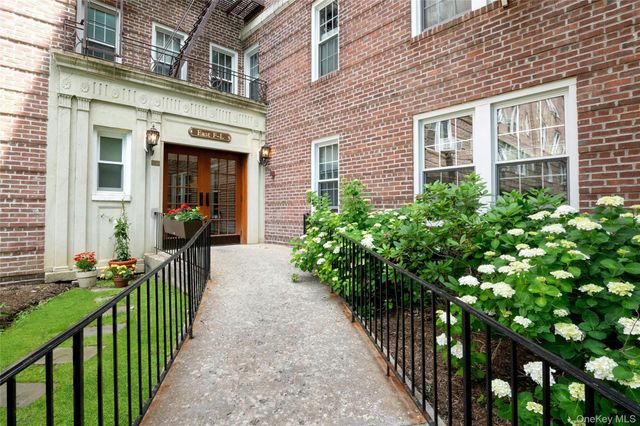 300 S Broadway 1 G, Tarrytown, NY 10591