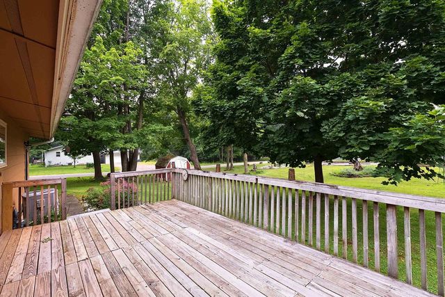 709 S GRANDVIEW STREET, Wittenberg, WI 54499