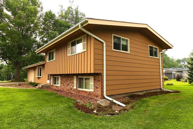 709 S GRANDVIEW STREET, Wittenberg, WI 54499