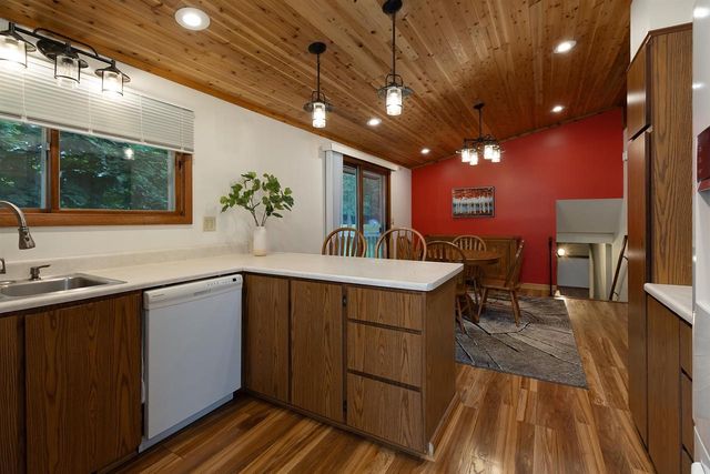 709 S GRANDVIEW STREET, Wittenberg, WI 54499