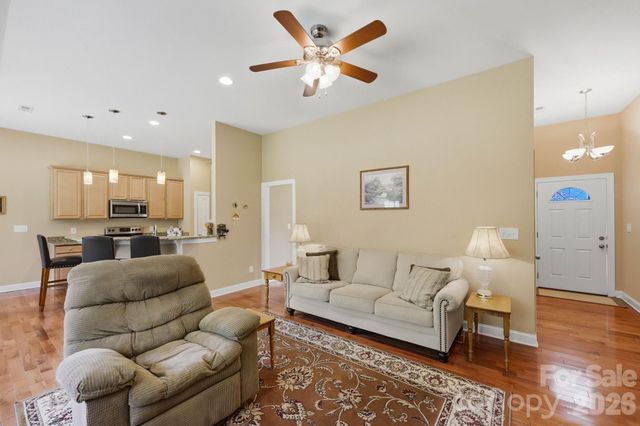 107 E Vista View Place, Mooresville, NC 28117