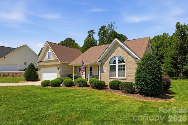107 E Vista View Place, Mooresville, NC 28117