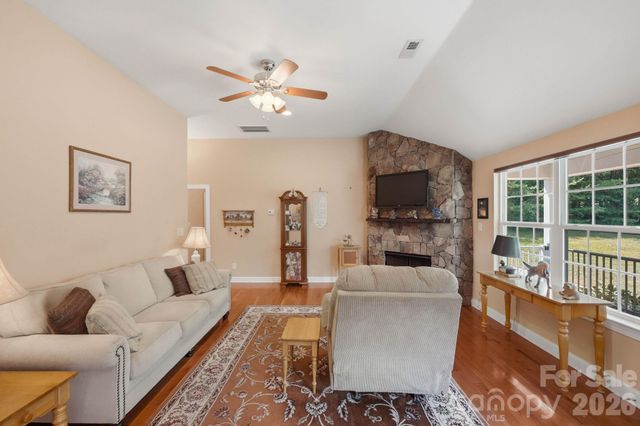 107 E Vista View Place, Mooresville, NC 28117