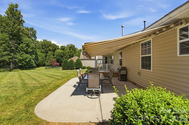 107 E Vista View Place, Mooresville, NC 28117