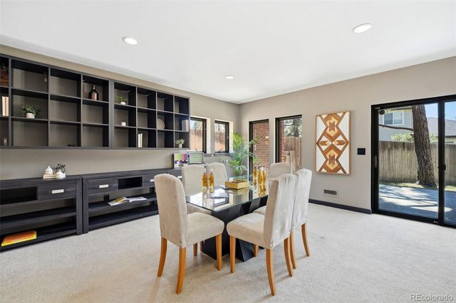 27 Beacon Hill Lane, Greenwood Village, CO 80111
