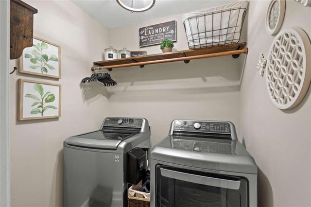 1964 Barnett West Court, Buford, GA 30518