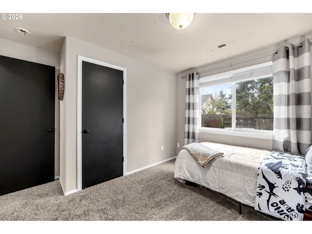 17614 Se 24TH Cir, Vancouver, WA 98683