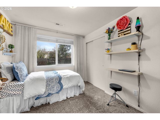 17614 Se 24TH Cir, Vancouver, WA 98683