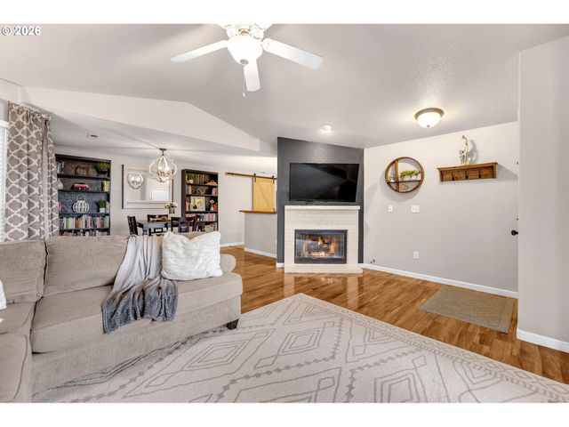 17614 Se 24TH Cir, Vancouver, WA 98683