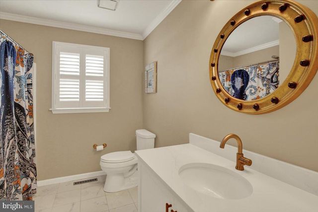 3104 DANIEL DR, Sinking Spring, PA 19608