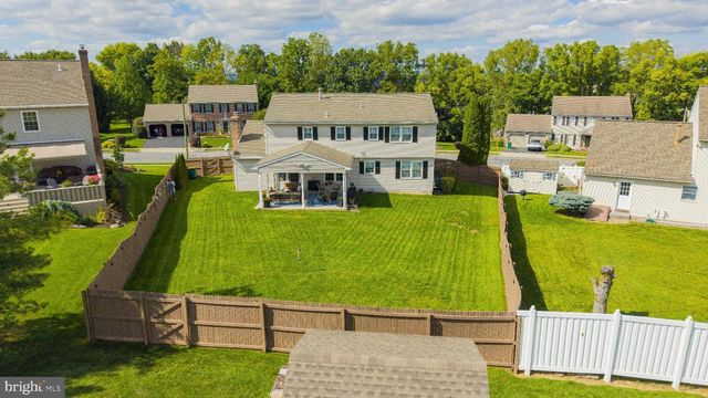 3104 DANIEL DR, Sinking Spring, PA 19608