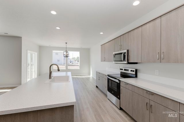 17441 N Union Springs Pl, Nampa, ID 83687