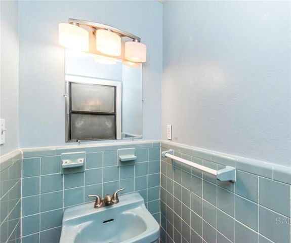 2655 N Harbor Drive, Mobile, AL 36605