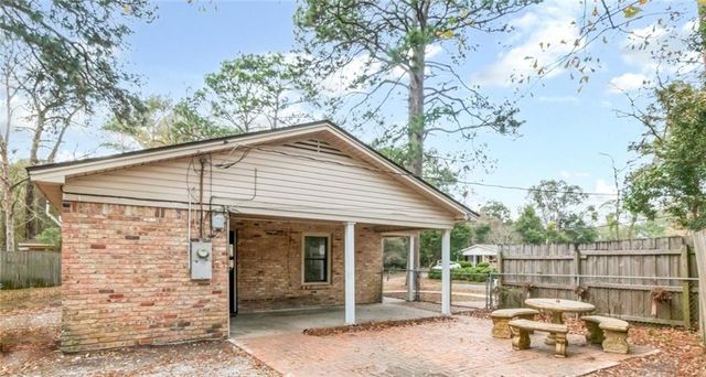 2655 N Harbor Drive, Mobile, AL 36605