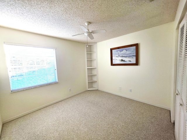 546 9th Place, Vero Beach, FL 32960