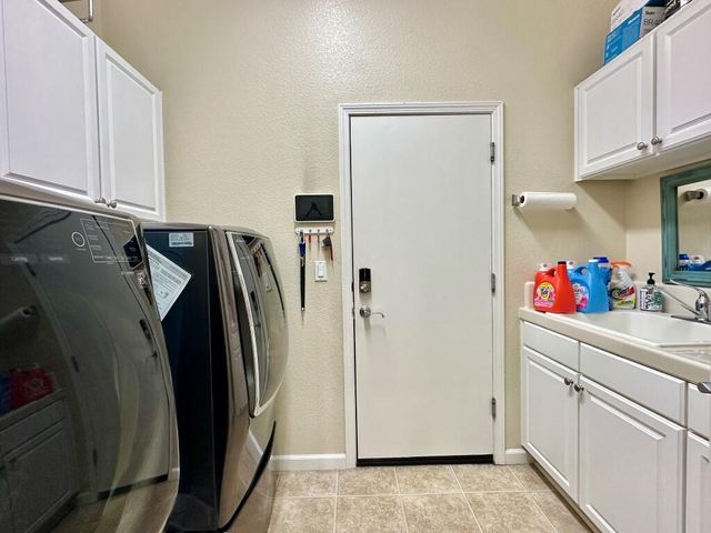 10555 Hampton Creek Drive, Reno, NV 89521