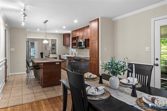 1700 Winding Way, North Chesterfield, VA 23235