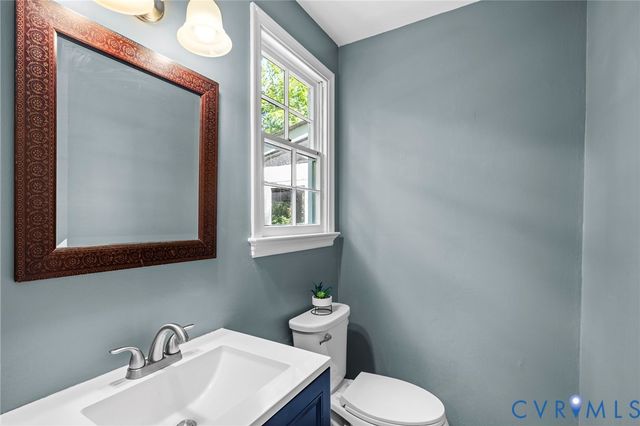 1700 Winding Way, North Chesterfield, VA 23235