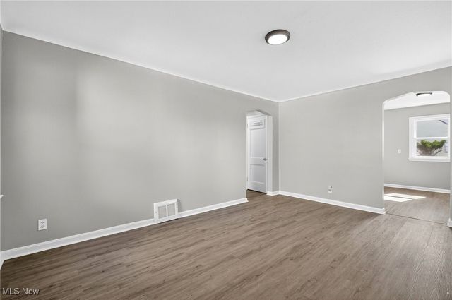 5493 Thomas Street, Maple Heights, OH 44137