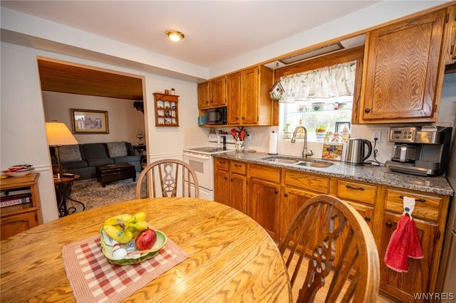 5115 Morgan Parkway, Hamburg, NY 14075