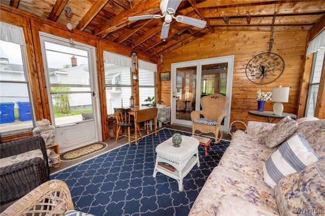 5115 Morgan Parkway, Hamburg, NY 14075