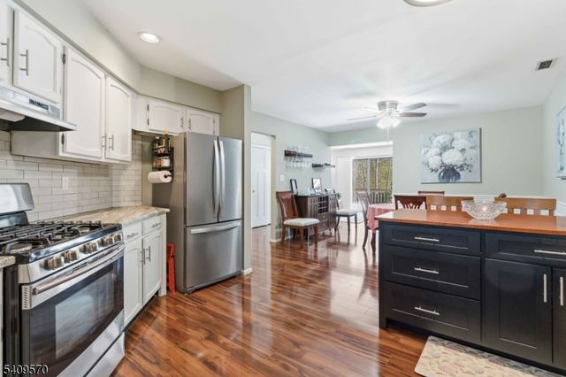 16 Quincy Ln, West Milford Twp., NJ 07480