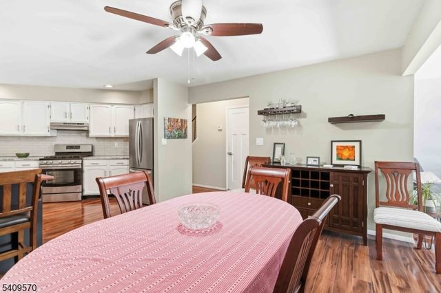 16 Quincy Ln, West Milford Twp., NJ 07480